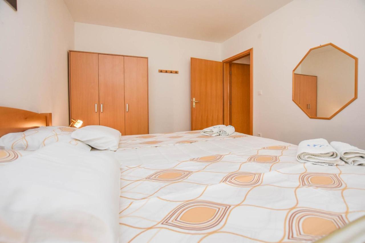 Apartments Dandelion Biograd Na Moru Dış mekan fotoğraf