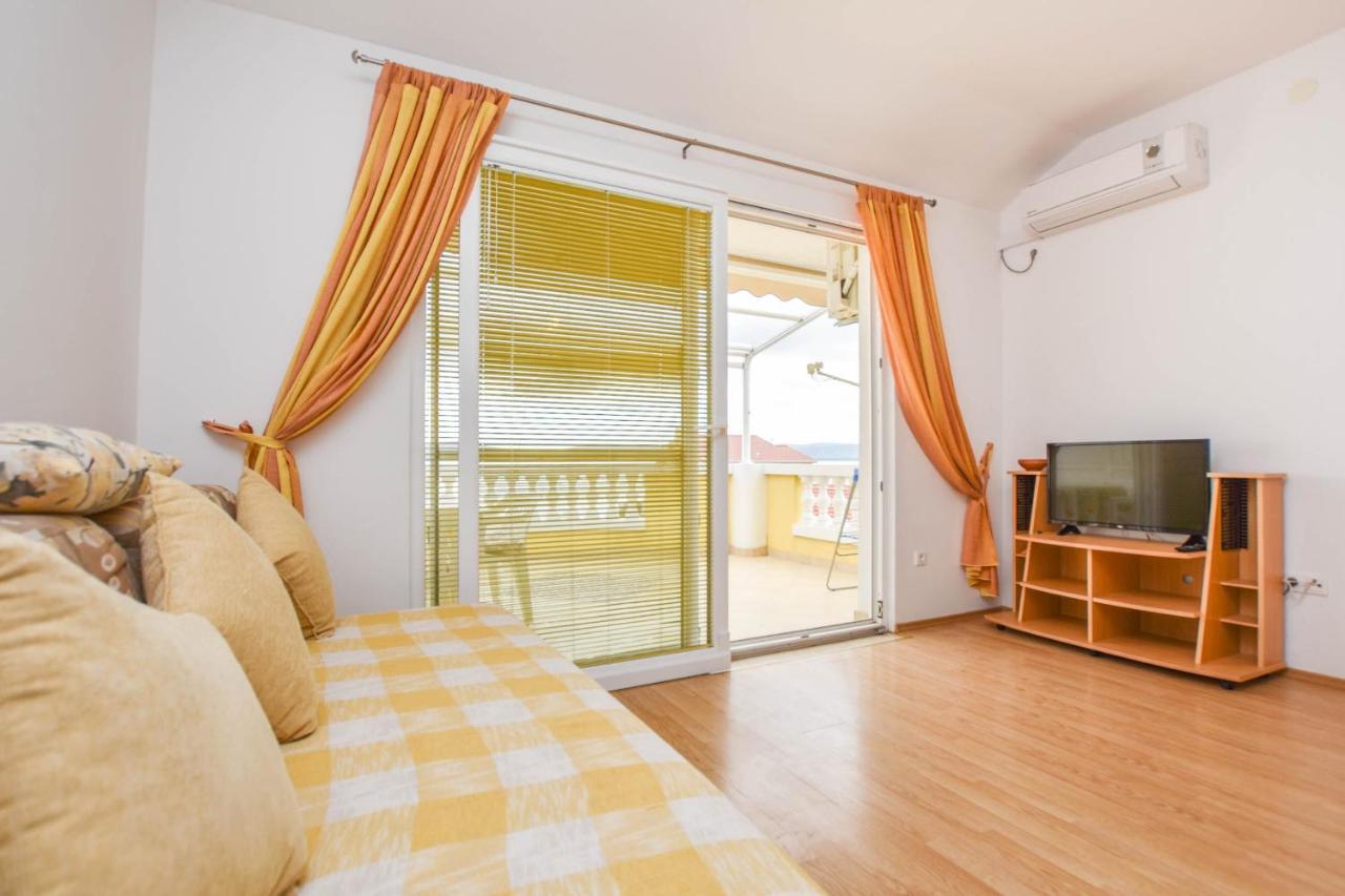 Apartments Dandelion Biograd Na Moru Dış mekan fotoğraf