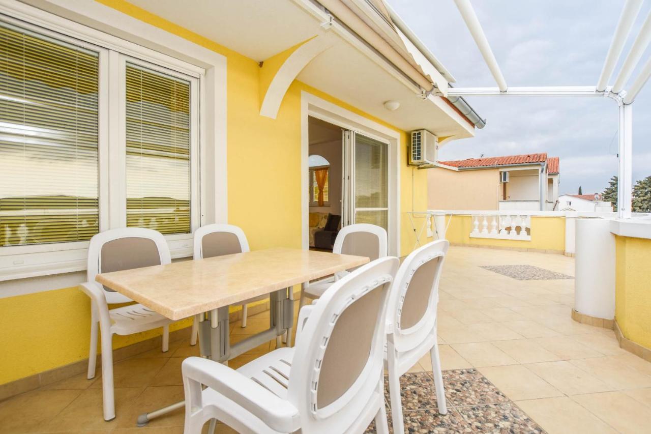 Apartments Dandelion Biograd Na Moru Dış mekan fotoğraf