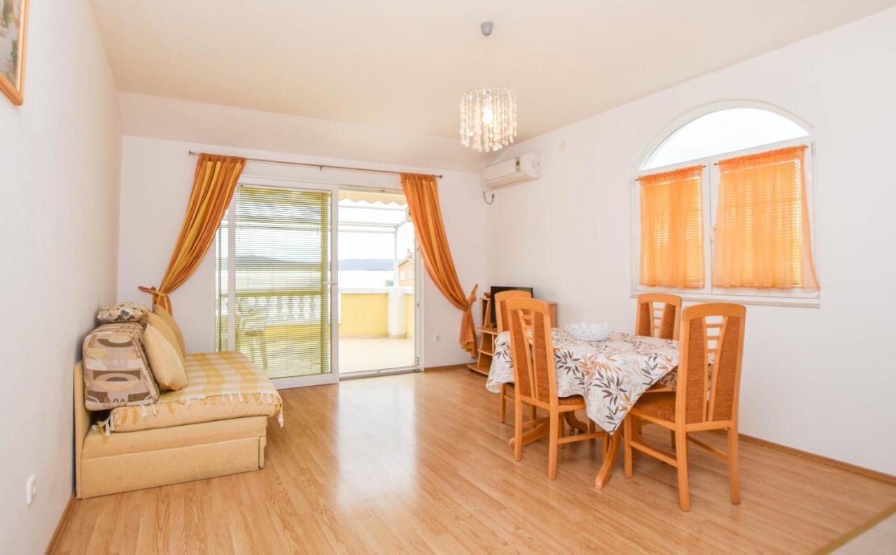 Apartments Dandelion Biograd Na Moru Dış mekan fotoğraf