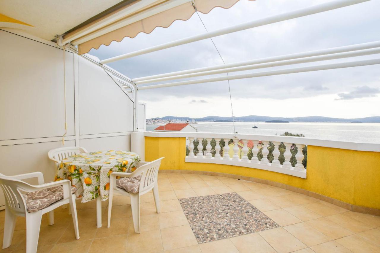 Apartments Dandelion Biograd Na Moru Dış mekan fotoğraf