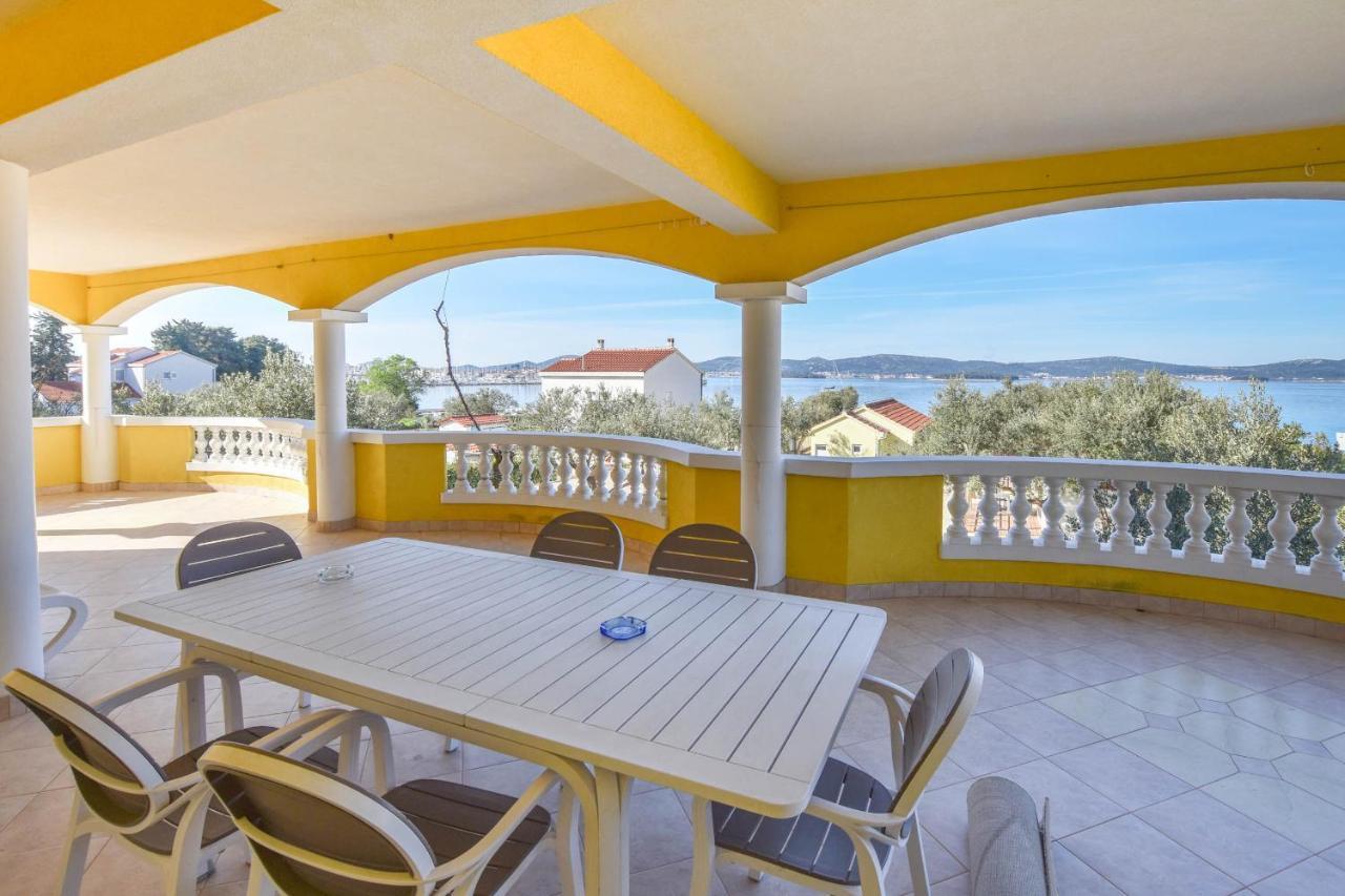 Apartments Dandelion Biograd Na Moru Dış mekan fotoğraf